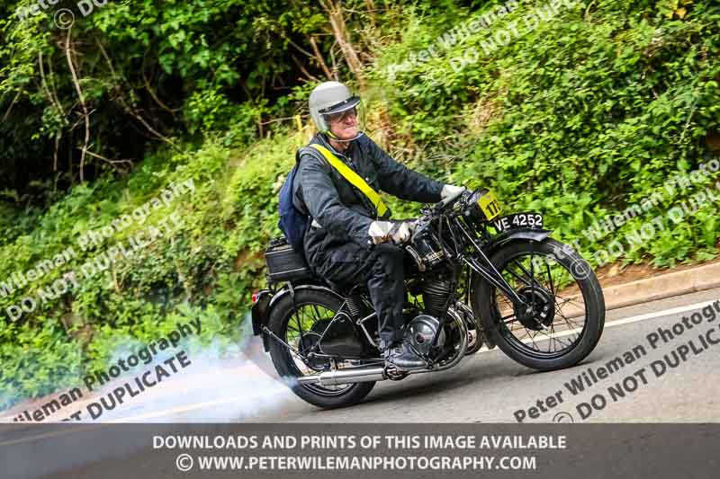 Vintage motorcycle club;eventdigitalimages;no limits trackdays;peter wileman photography;vintage motocycles;vmcc banbury run photographs